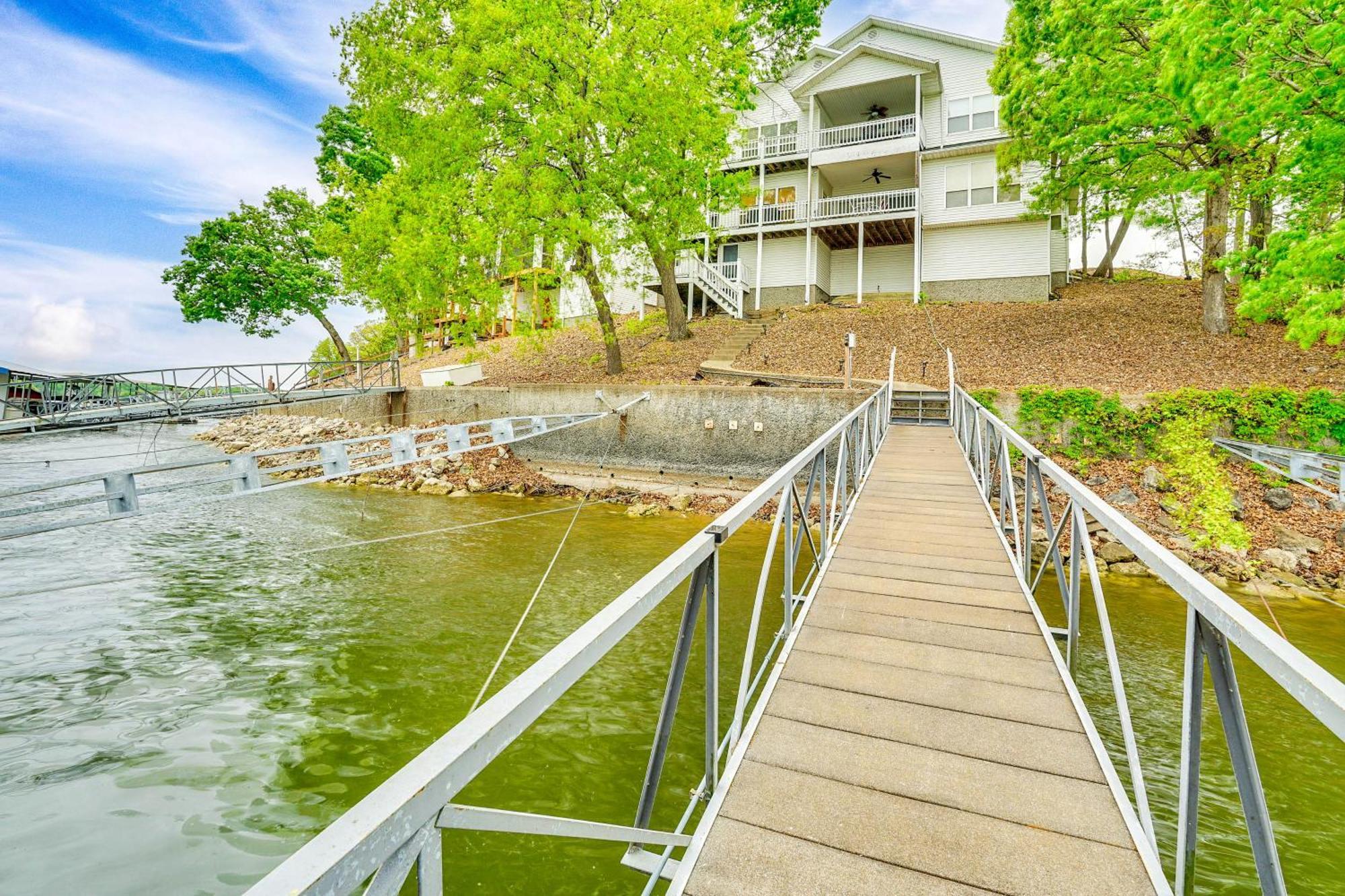 Townhouse With Shared Dock On Lake Of The Ozarks! Luaran gambar