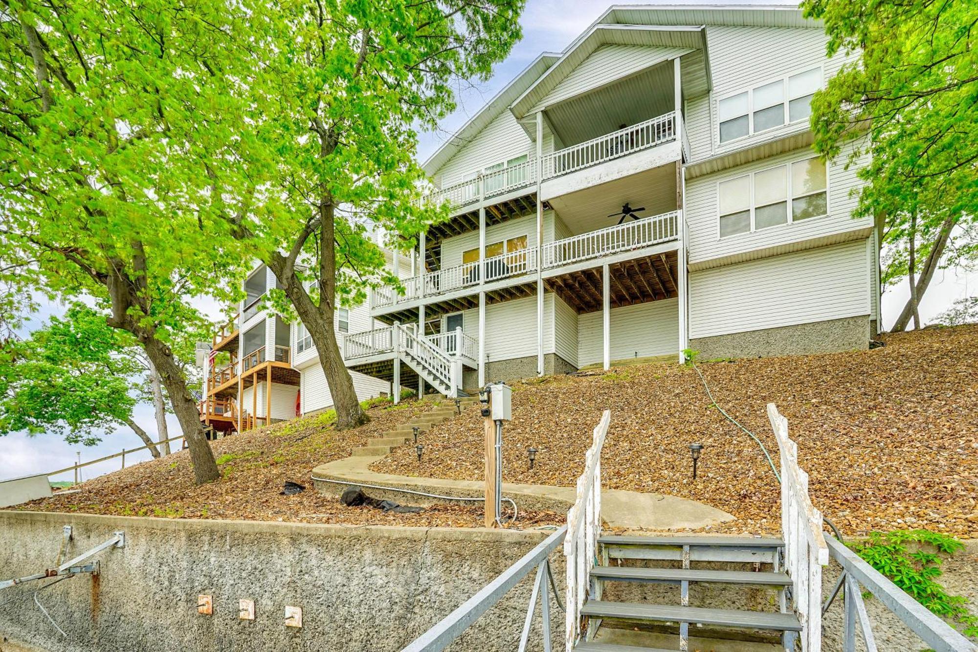 Townhouse With Shared Dock On Lake Of The Ozarks! Luaran gambar