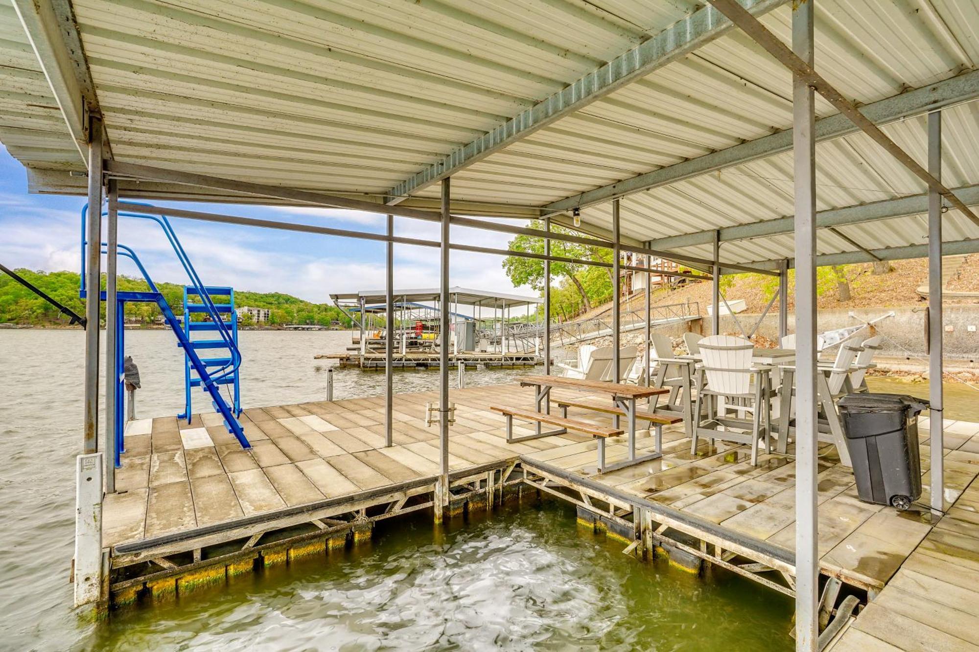 Townhouse With Shared Dock On Lake Of The Ozarks! Luaran gambar